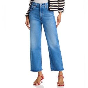 Levi’s Ribcage High Rise Straight Ankle